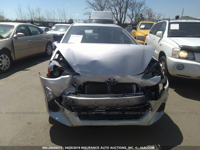 JTDKDTB38F1587248 - 2015 TOYOTA PRIUS C SILVER photo 6