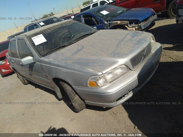 YV1LS5576W1545773 - 1998 VOLVO S70 SILVER photo 1