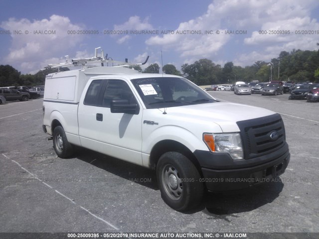 1FTFX1CF0BKD94781 - 2011 FORD F150 SUPER CAB WHITE photo 1