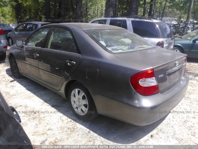 4T1BE32K12U590663 - 2002 TOYOTA CAMRY LE/XLE/SE GRAY photo 3