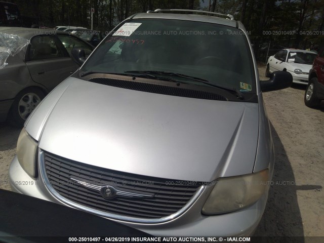 2C4GP54L54R561124 - 2004 CHRYSLER TOWN & COUNTRY TOURING SILVER photo 6