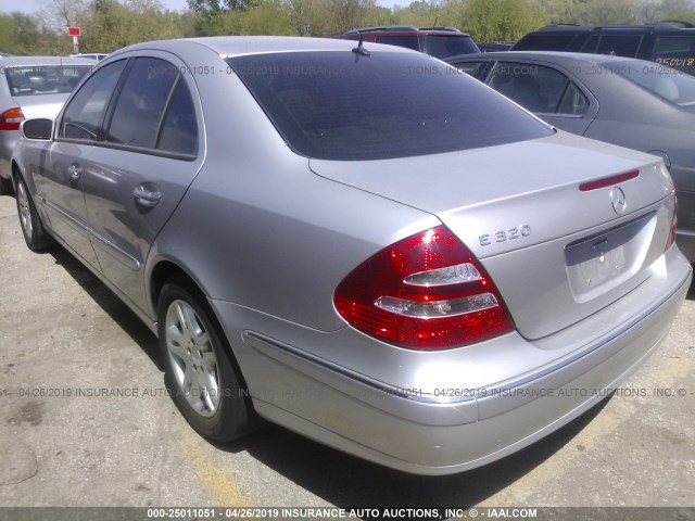 WDBUF65J63A133816 - 2003 MERCEDES-BENZ E 320 SILVER photo 3