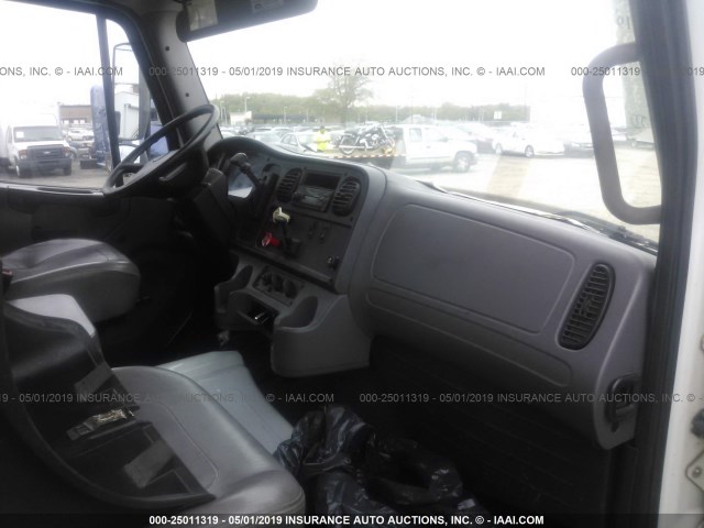 1FVACWDT3CHBR2689 - 2012 FREIGHTLINER M2 106 MEDIUM DUTY Unknown photo 5