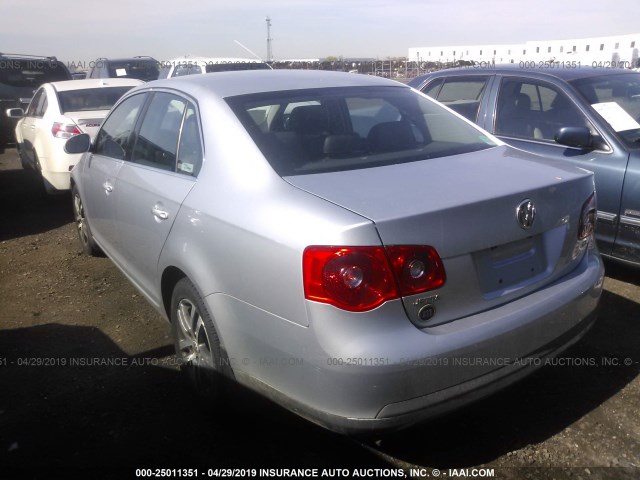 3VWRG71K56M718528 - 2006 VOLKSWAGEN JETTA 2.5 SILVER photo 3