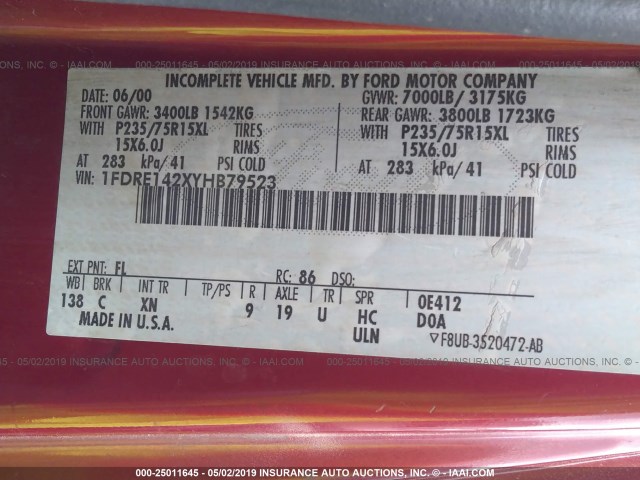 1FDRE142XYHB79523 - 2000 FORD ECONOLINE E150 VAN RED photo 9