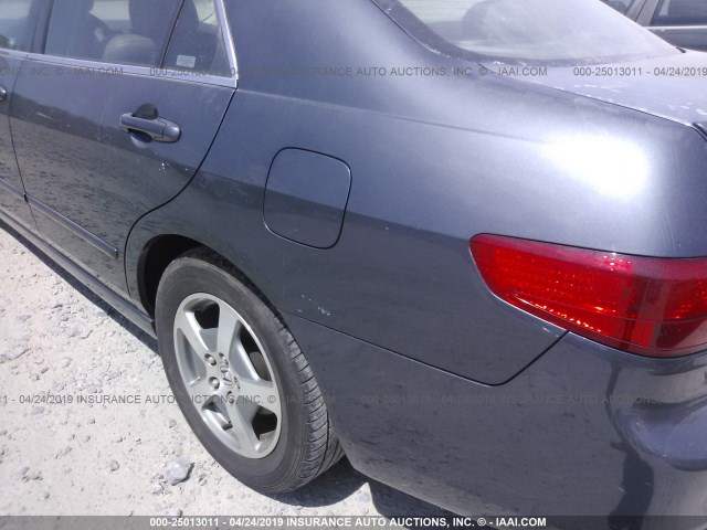 JHMCN36445C003496 - 2005 HONDA ACCORD HYBRID GRAY photo 6