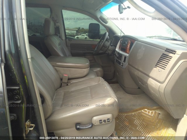 1D7KS28C66J235511 - 2006 DODGE RAM 2500 ST/SLT 黑色 照片 5