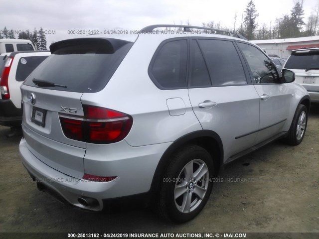 5UXZW0C59BL657151 - 2011 BMW X5 XDRIVE35D SILVER photo 4