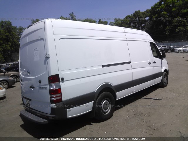 WDYPE8CC0D5810164 - 2013 FREIGHTLINER Sprinter 2500 WHITE photo 4