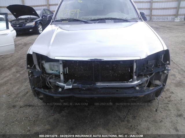 1GKDT13S832280792 - 2003 GMC ENVOY SILVER photo 6