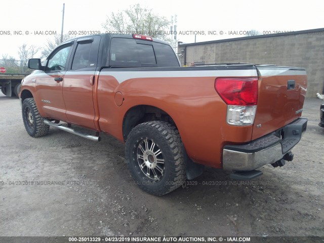 5TFUY5F10BX164303 - 2011 TOYOTA TUNDRA ORANGE photo 3