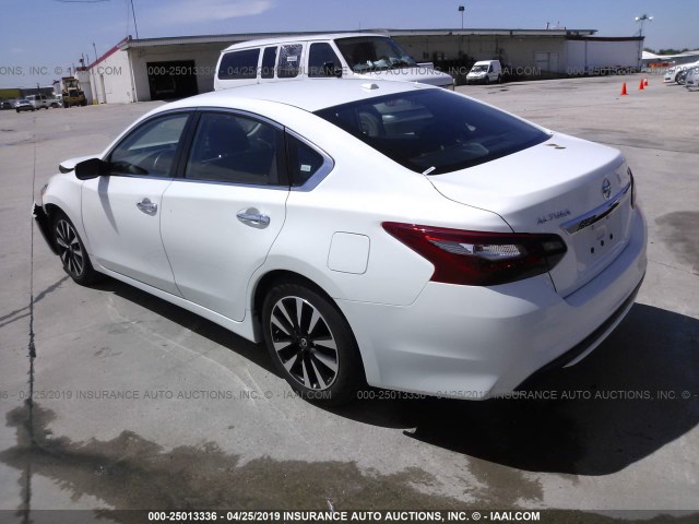 1N4AL3AP3JC174546 - 2018 NISSAN ALTIMA 2.5/S/SV/SL/SR WHITE photo 3