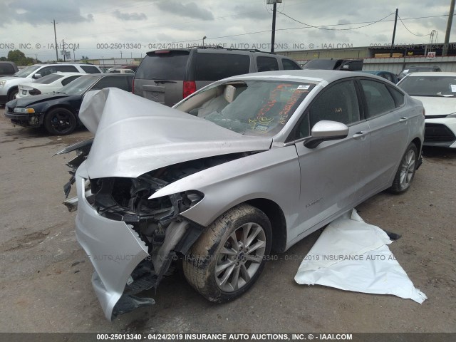 3FA6P0LU0HR233544 - 2017 FORD FUSION SE HYBRID SILVER photo 2