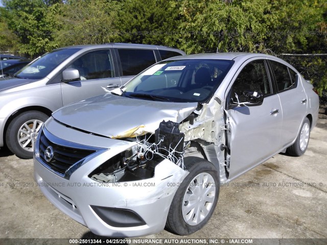 3N1CN7AP6KL812124 - 2019 NISSAN VERSA S/S PLUS/SV SILVER photo 6