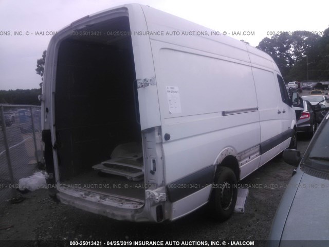 WD0PE845575199619 - 2007 DODGE SPRINTER 2500 WHITE photo 4