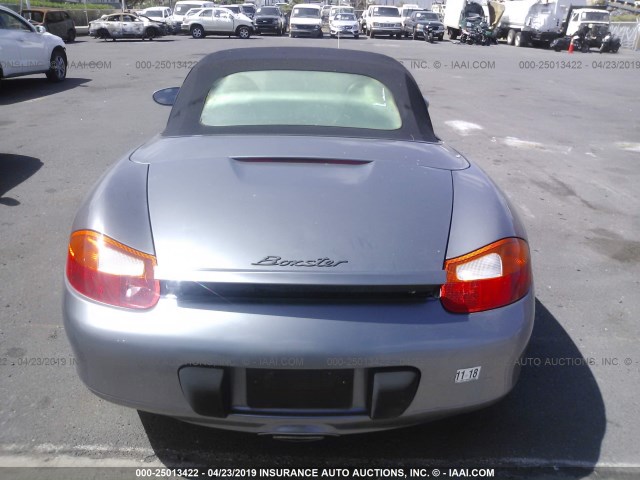 WP0CA29811U626469 - 2001 PORSCHE BOXSTER GRAY photo 6