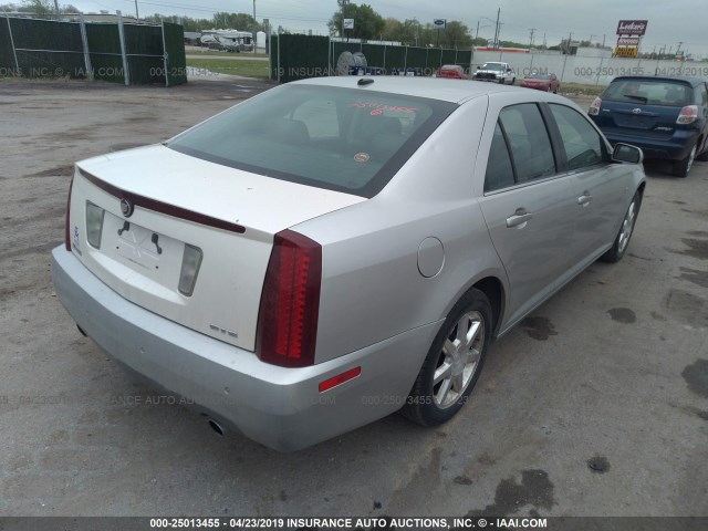 1G6DW677660184524 - 2006 CADILLAC STS SILVER photo 4