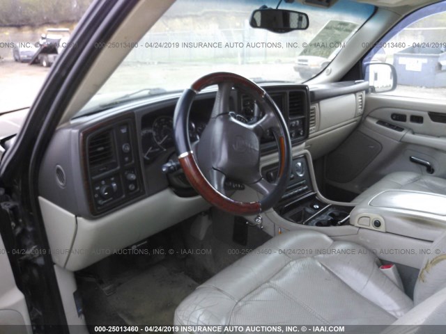 1GYEK63N52R132965 - 2002 CADILLAC ESCALADE LUXURY 黑色 照片 5