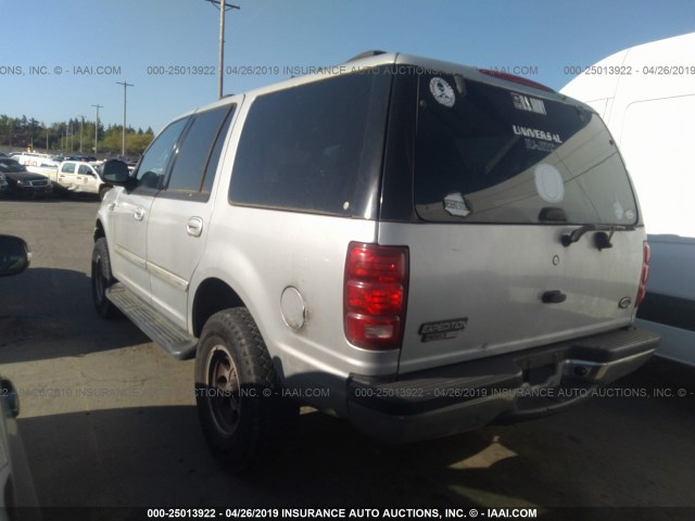 1FMPU16L9YLA09151 - 2000 FORD EXPEDITION XLT SILVER photo 3