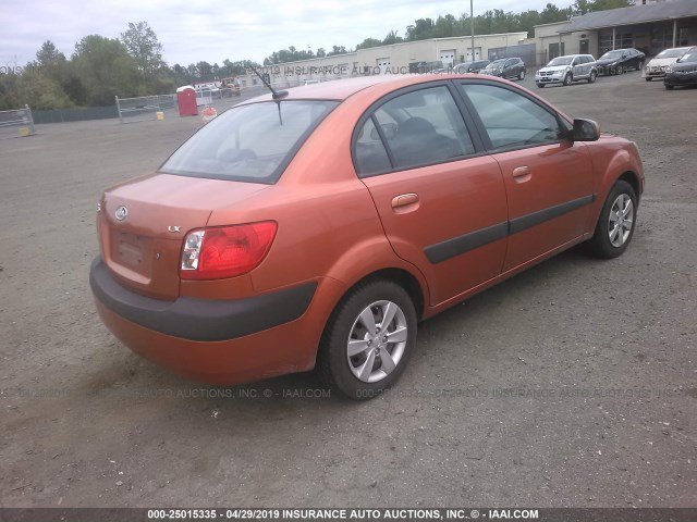 KNADE223196488257 - 2009 KIA RIO LX/SX ORANGE photo 4