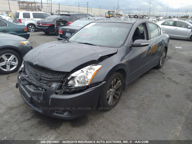 1N4BL2AP1BN405061 - 2011 NISSAN ALTIMA SR GRAY photo 2