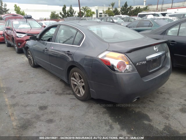 1N4BL2AP1BN405061 - 2011 NISSAN ALTIMA SR GRAY photo 3