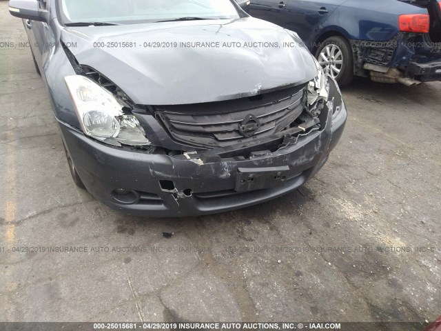 1N4BL2AP1BN405061 - 2011 NISSAN ALTIMA SR GRAY photo 6