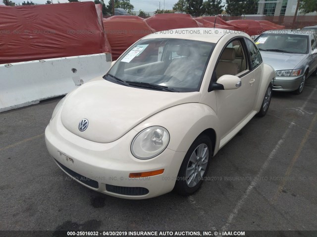 3VWPG31C68M508211 - 2008 VOLKSWAGEN NEW BEETLE S WHITE photo 2