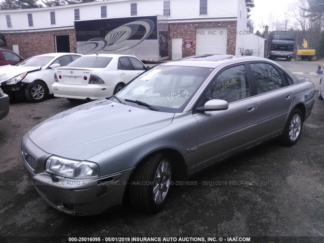 YV1TS592851399759 - 2005 VOLVO S80 2.5T SILVER photo 2