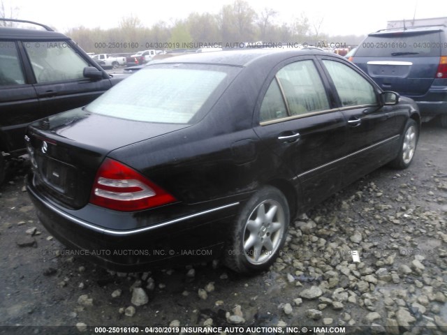 WDBRF61J92F206495 - 2002 MERCEDES-BENZ C 240 BLACK photo 4