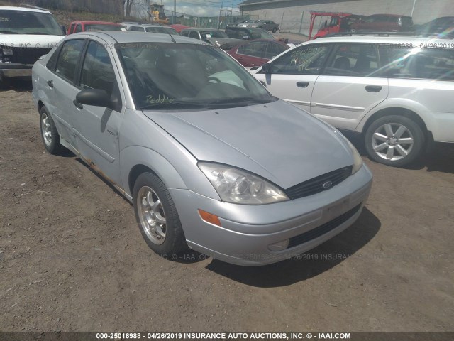 1FAFP38342W325990 - 2002 FORD FOCUS ZTS SILVER photo 1