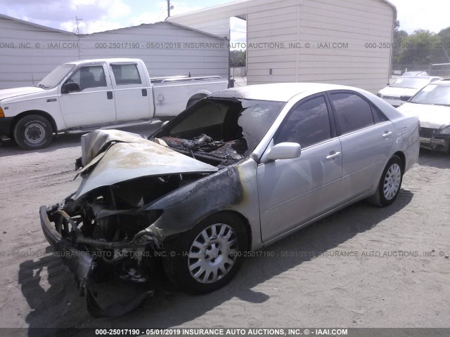 4T1BE32K36U163913 - 2006 TOYOTA CAMRY LE/XLE/SE SILVER photo 2