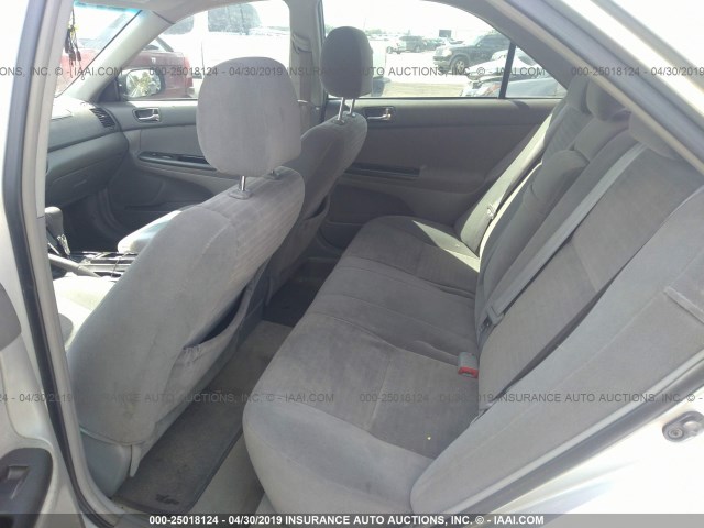 4T1BE32K15U510038 - 2005 TOYOTA CAMRY LE/XLE/SE SILVER photo 8