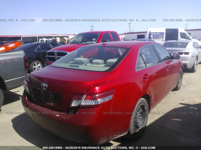 4T1BF3EKXBU714471 - 2011 TOYOTA CAMRY SE/LE/XLE RED photo 4