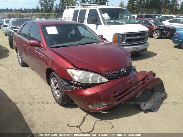 JTDBE32K820118567 - 2002 TOYOTA CAMRY LE/XLE/SE RED photo 1