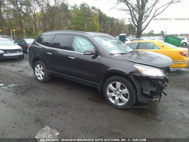 1GNKVGKD5HJ275895 - 2017 CHEVROLET TRAVERSE LT GRAY photo 1