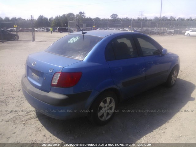 KNADE223096546939 - 2009 KIA RIO LX/SX BLUE photo 4