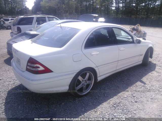 WDBRF52H86A915654 - 2006 MERCEDES-BENZ C GENERATION 2006 230 WHITE photo 4