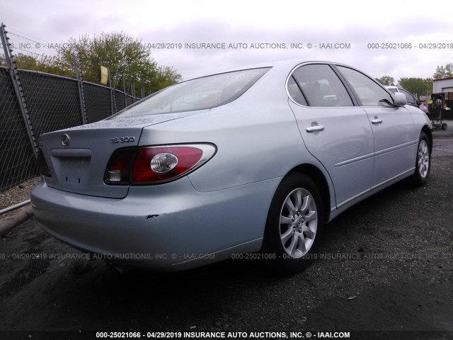 JTHBF30G136013166 - 2003 LEXUS ES 300 Light Blue photo 4