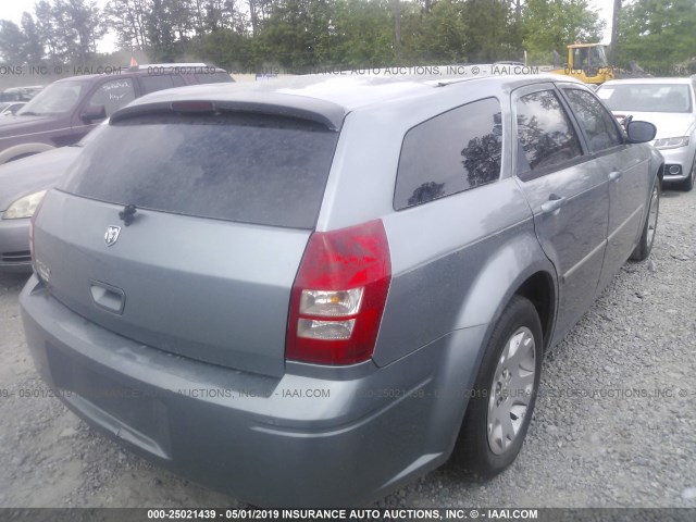 2D4FV47T67H641519 - 2007 DODGE MAGNUM SE GRAY photo 4