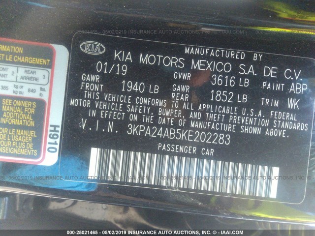 3KPA24AB5KE202283 - 2019 KIA RIO S BLACK photo 9