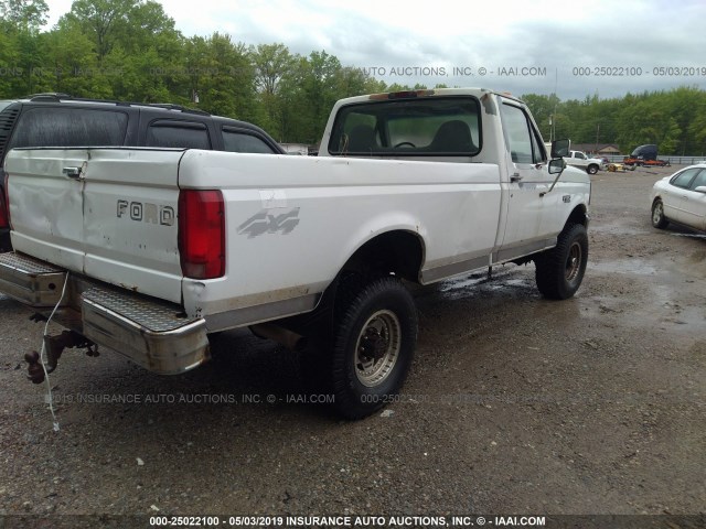 3FTHF36G7VMA69070 - 1997 FORD F350 WHITE photo 4