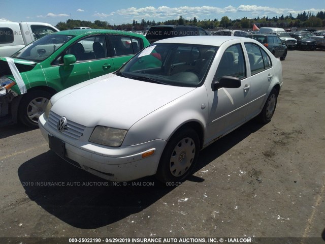 3VWRA29M2YM160604 - 2000 VOLKSWAGEN JETTA GL WHITE photo 2