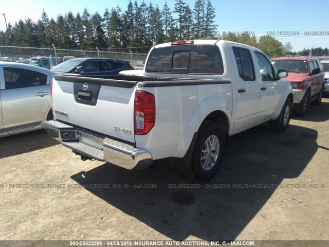 1N6AD0EV6JN735676 - 2018 NISSAN FRONTIER S/SV/SL/PRO-4X WHITE photo 4