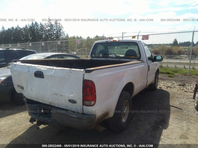 3FTNF20L34MA12334 - 2004 FORD F250 SUPER DUTY WHITE photo 4