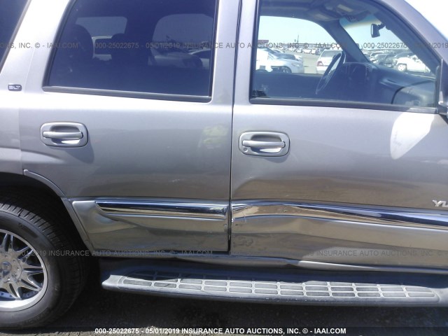 1GKEC13Z93J324855 - 2003 GMC YUKON GRAY photo 6