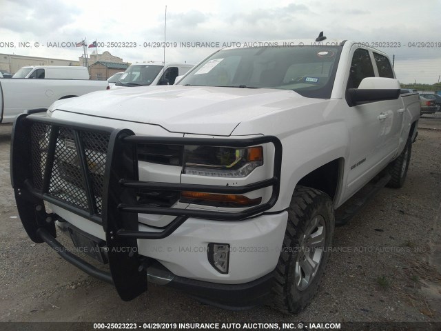 3GCUKREC3HG235860 - 2017 CHEVROLET SILVERADO K1500 LT WHITE photo 2