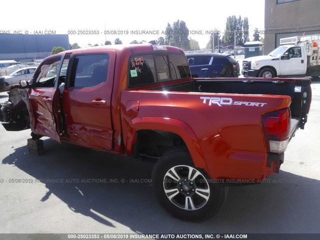 3TMAZ5CN0GM003177 - 2016 TOYOTA TACOMA DBL CAB/SR5/TRD SPORT/OR ORANGE photo 3