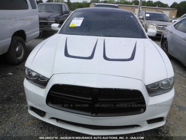 2C3CDXAT0EH185919 - 2014 DODGE CHARGER POLICE WHITE photo 6