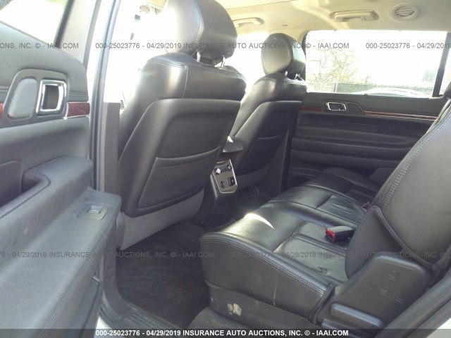 2LMHJ5AT3BBJ54922 - 2011 LINCOLN MKT SILVER photo 8